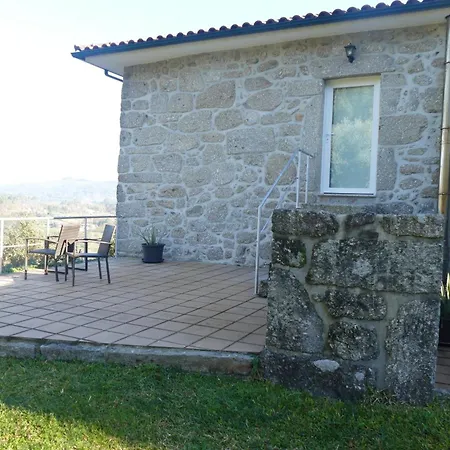 Casa Nos Penedos * Arcos de Valdevez