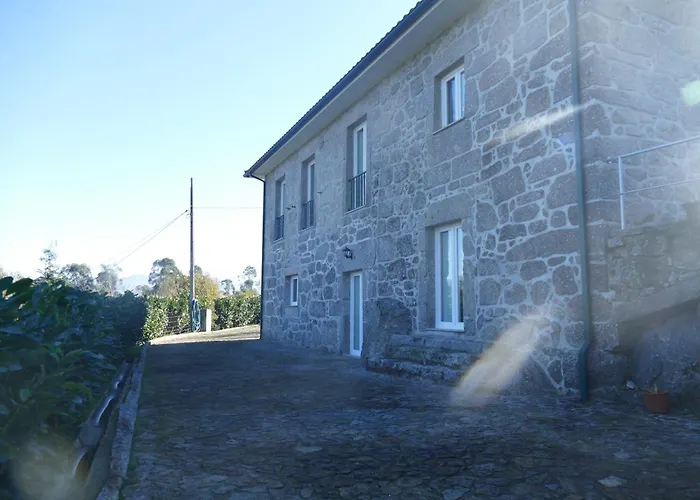 Casa Nos Penedos * Arcos de Valdevez